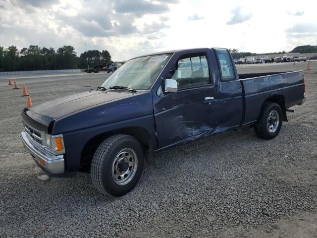 Nissan Pickup