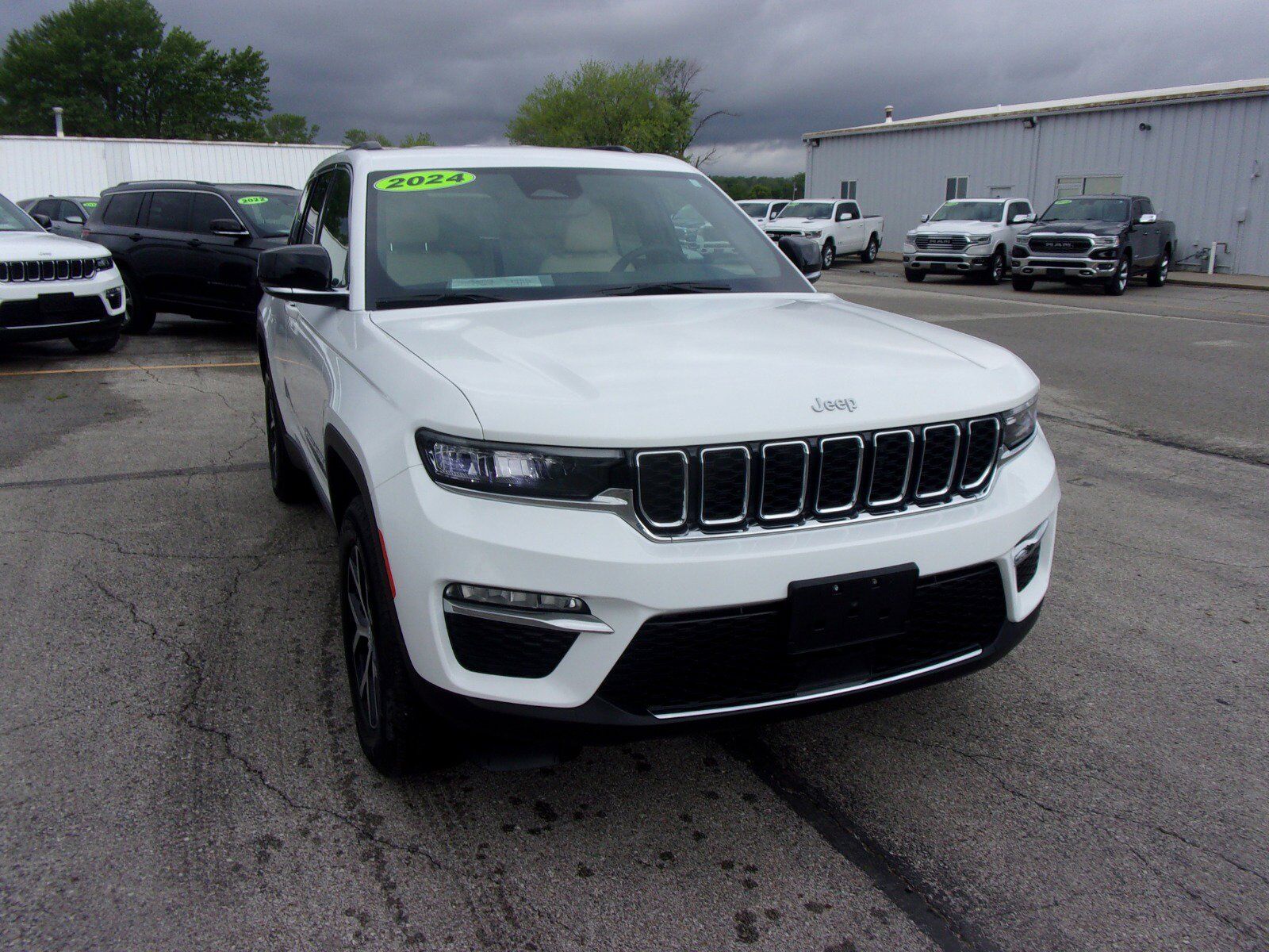 2024 JEEP Grand Cherokee