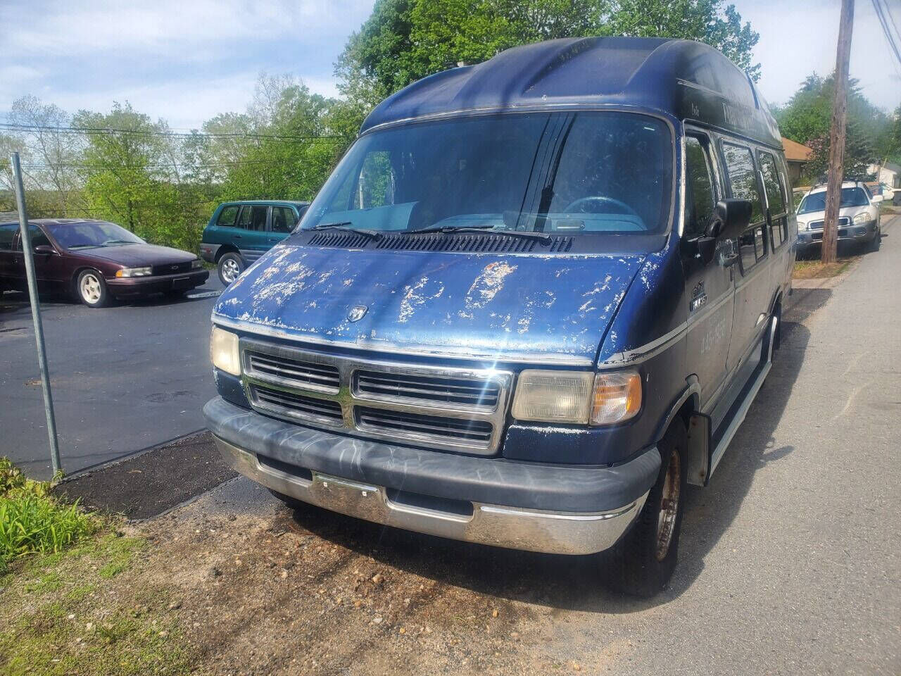 Dodge Ram Van
