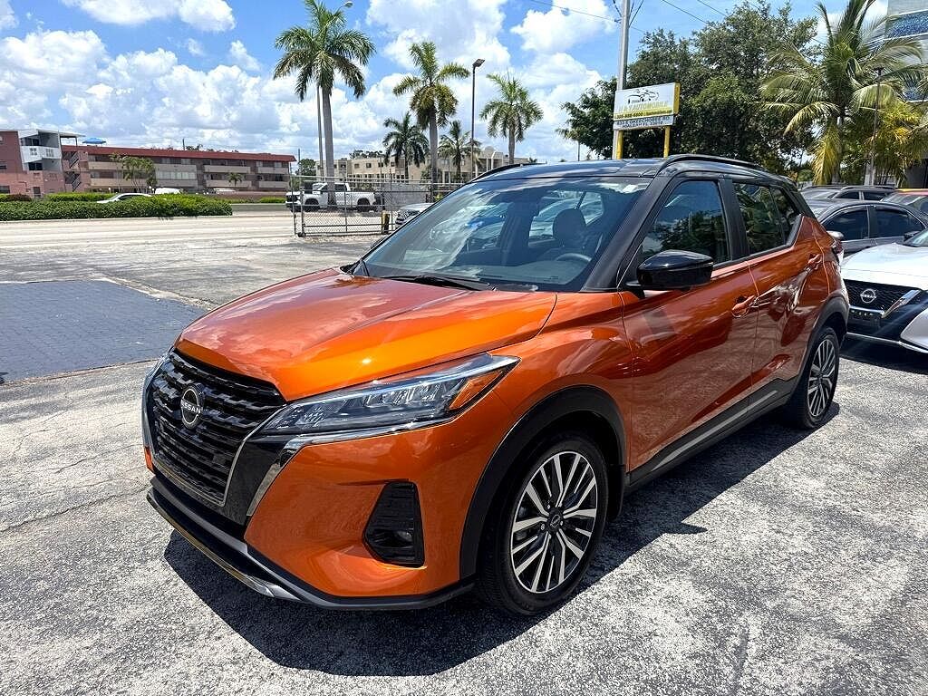 2024 NISSAN Kicks