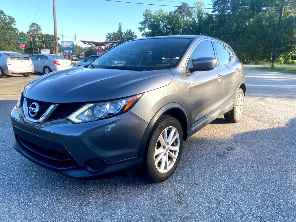 2017 NISSAN Rogue