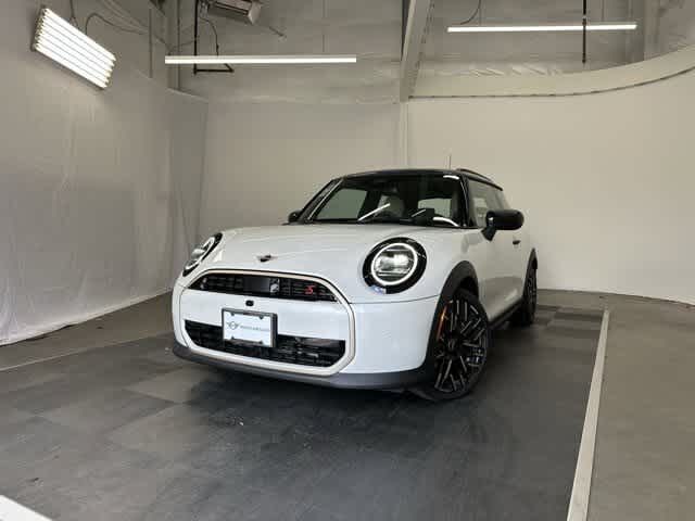 2025 MINI Hardtop