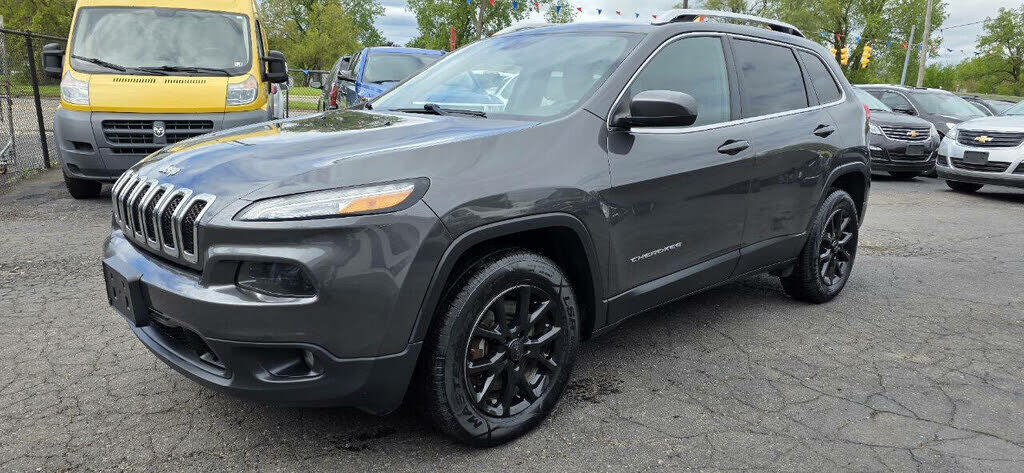 2018 JEEP Cherokee