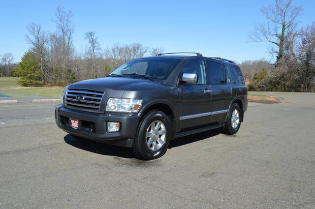 Infiniti QX56