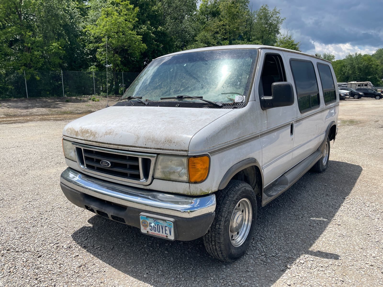 Ford E-250