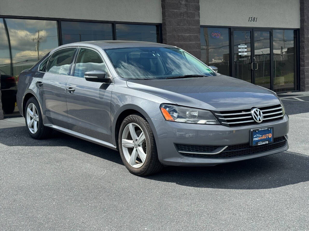 VOLKSWAGEN