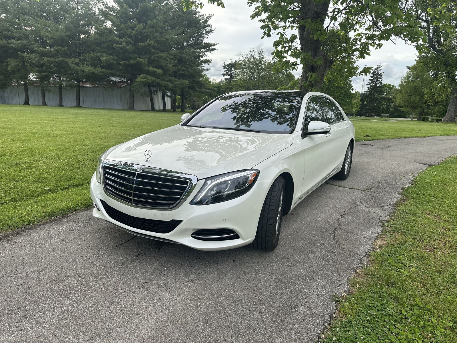 MERCEDES-BENZ