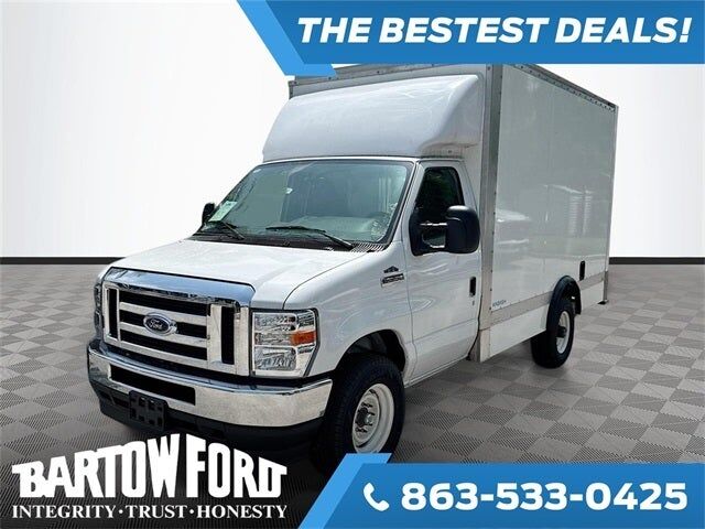 2025 FORD E-350