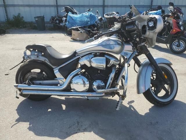 Honda VT1300 (Interstate)
