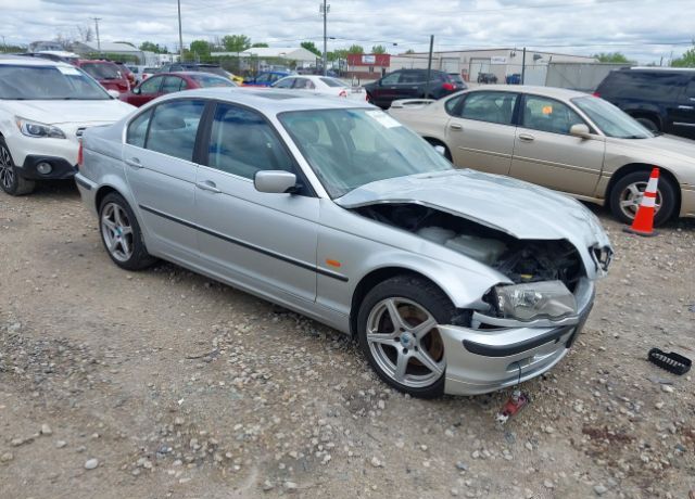 BMW 330i