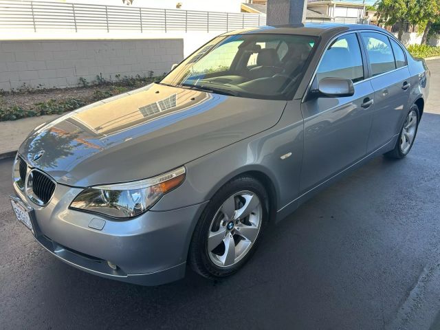 BMW 525i