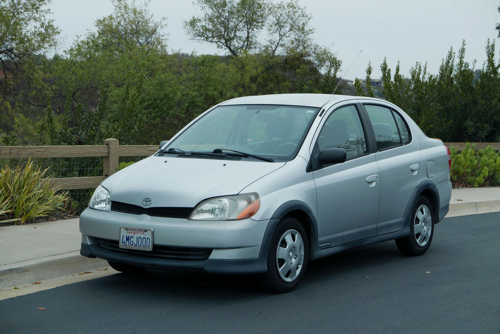 Toyota Echo
