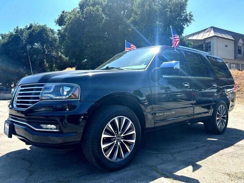 Lincoln Navigator