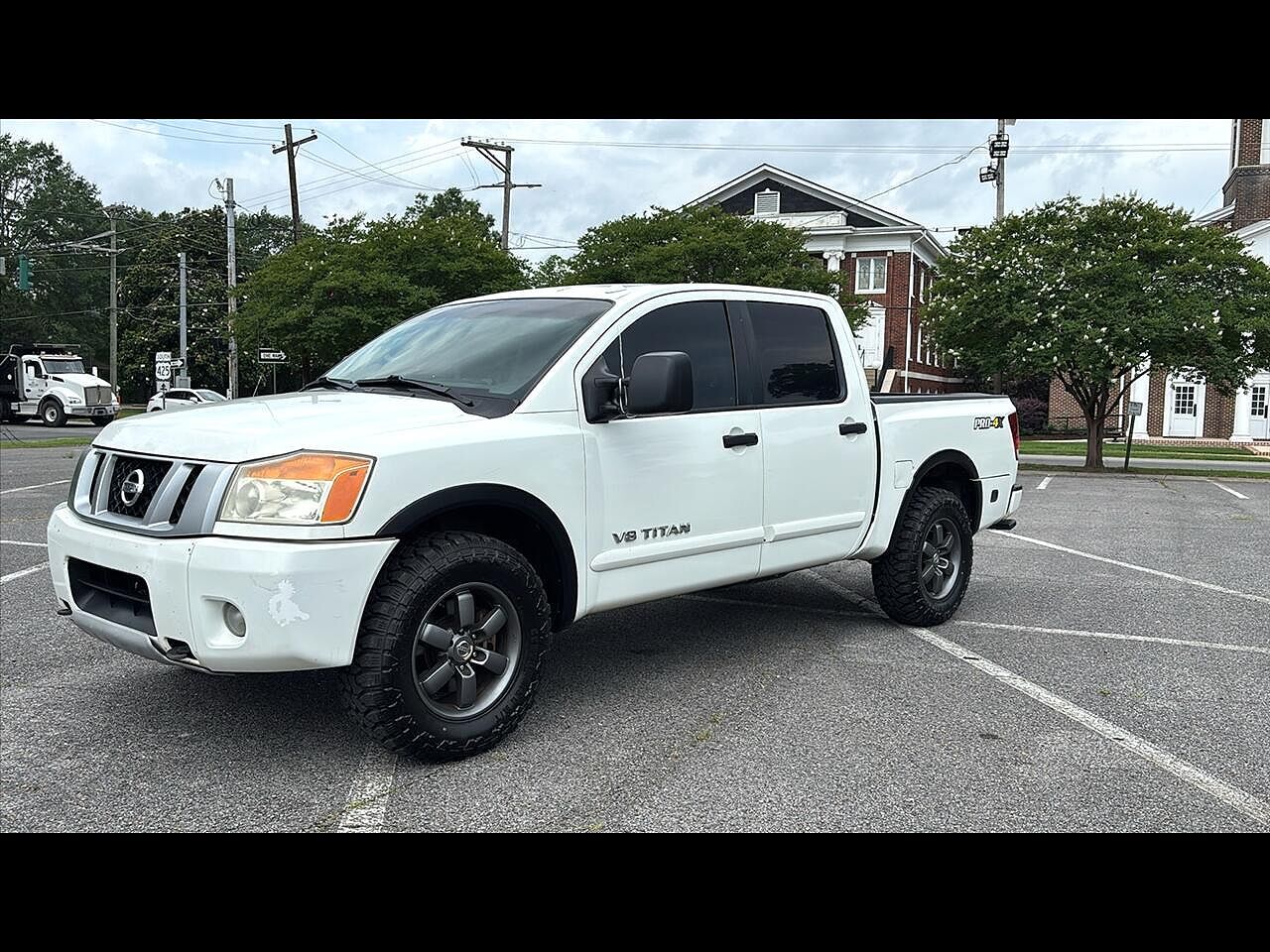 Nissan Titan