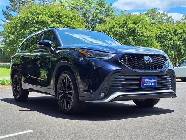 2023 TOYOTA Highlander