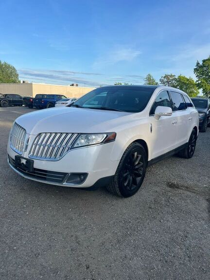 Lincoln MKT