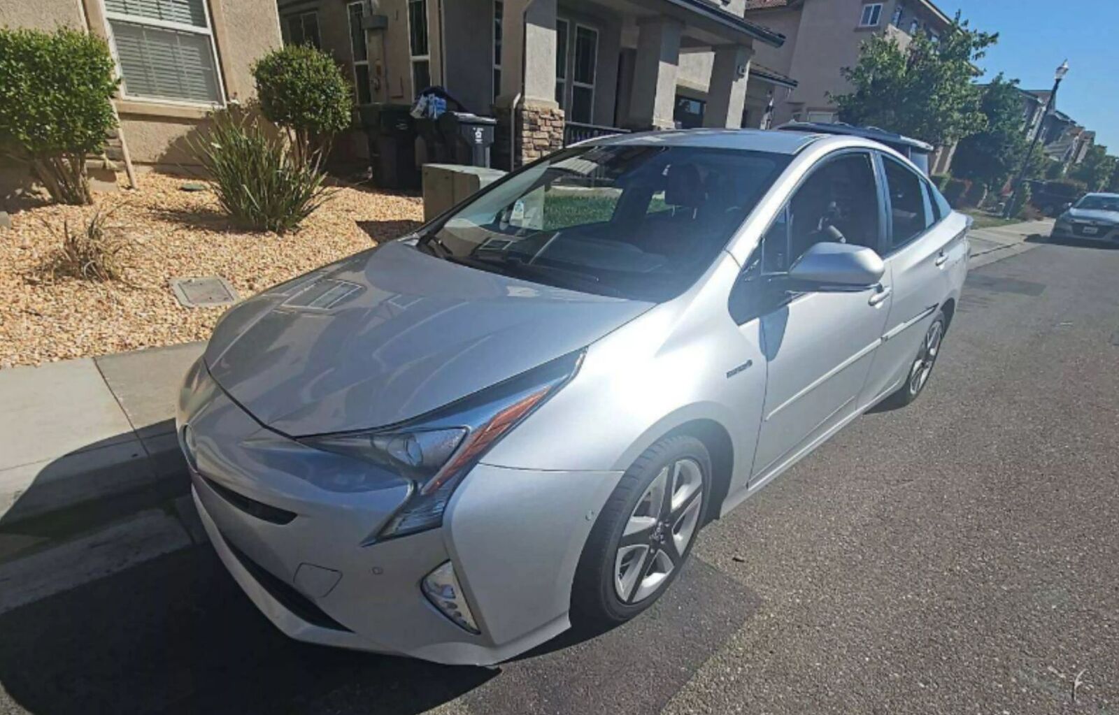 2018 TOYOTA PRIUS