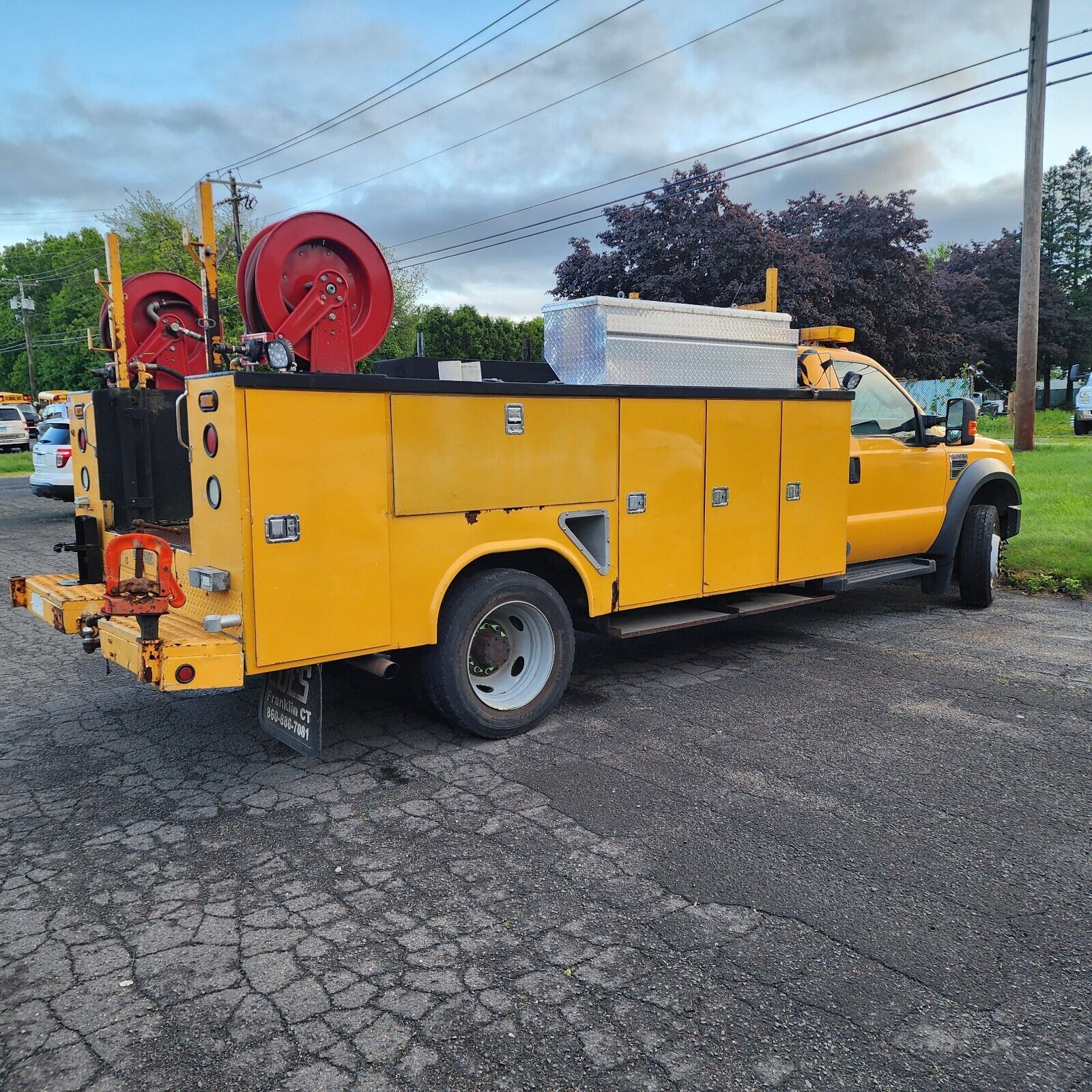 Ford F-550