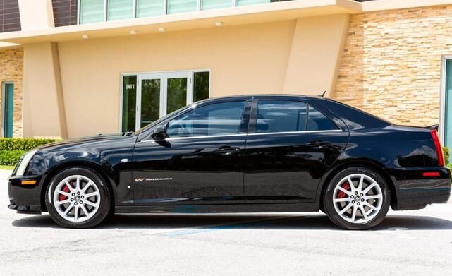 Cadillac STS