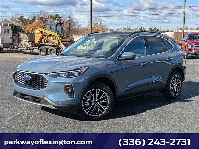 2025 FORD Escape