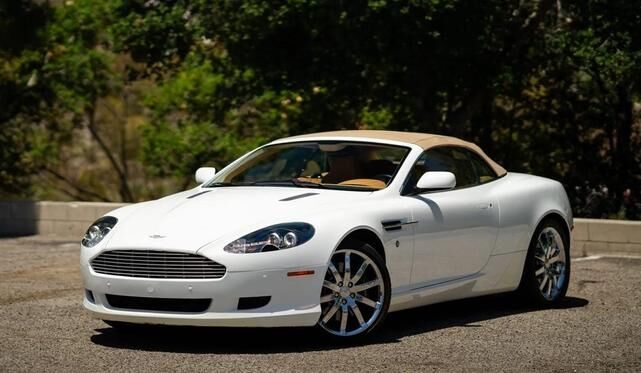 Aston Martin DB9