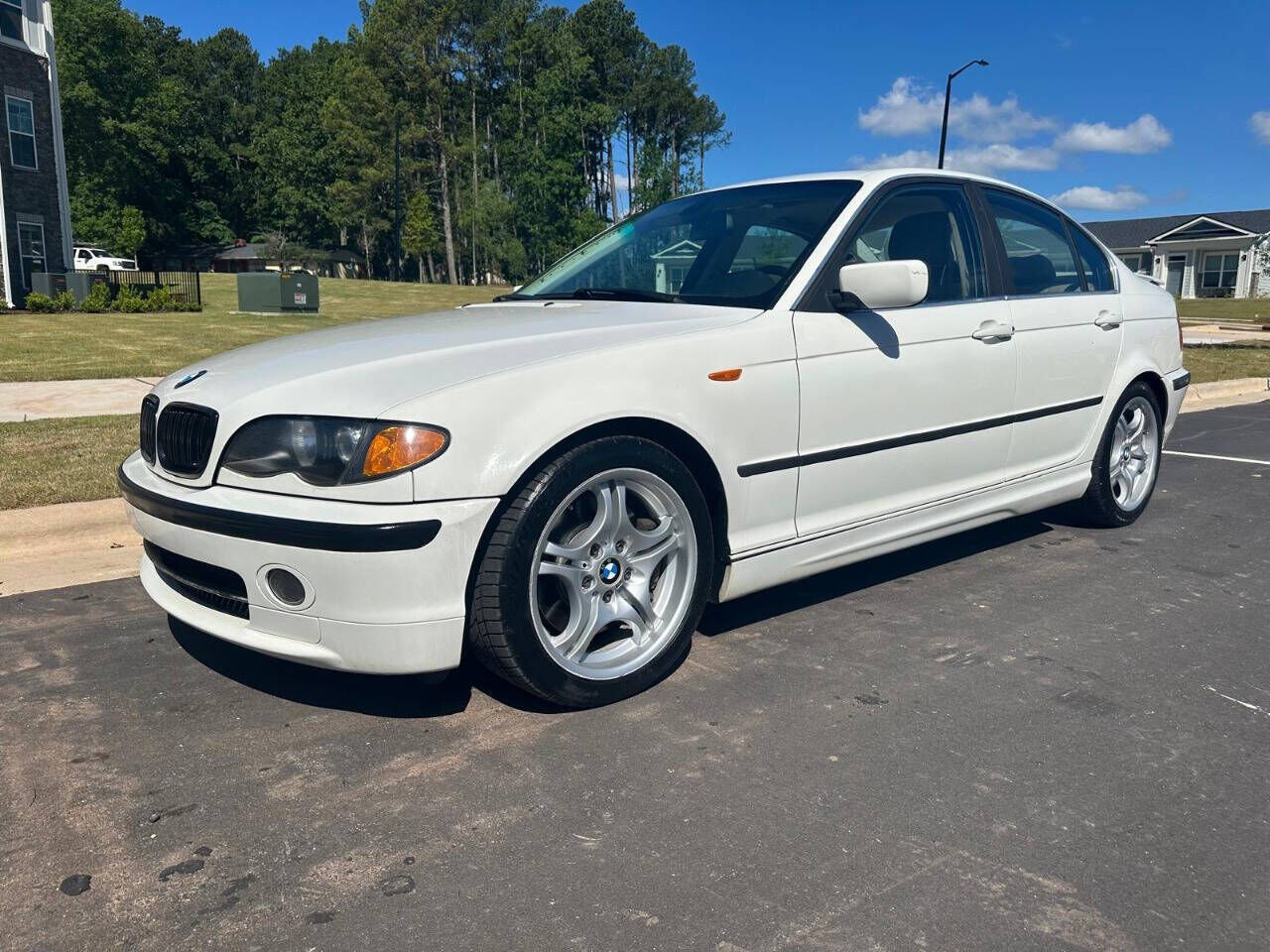 BMW 330i