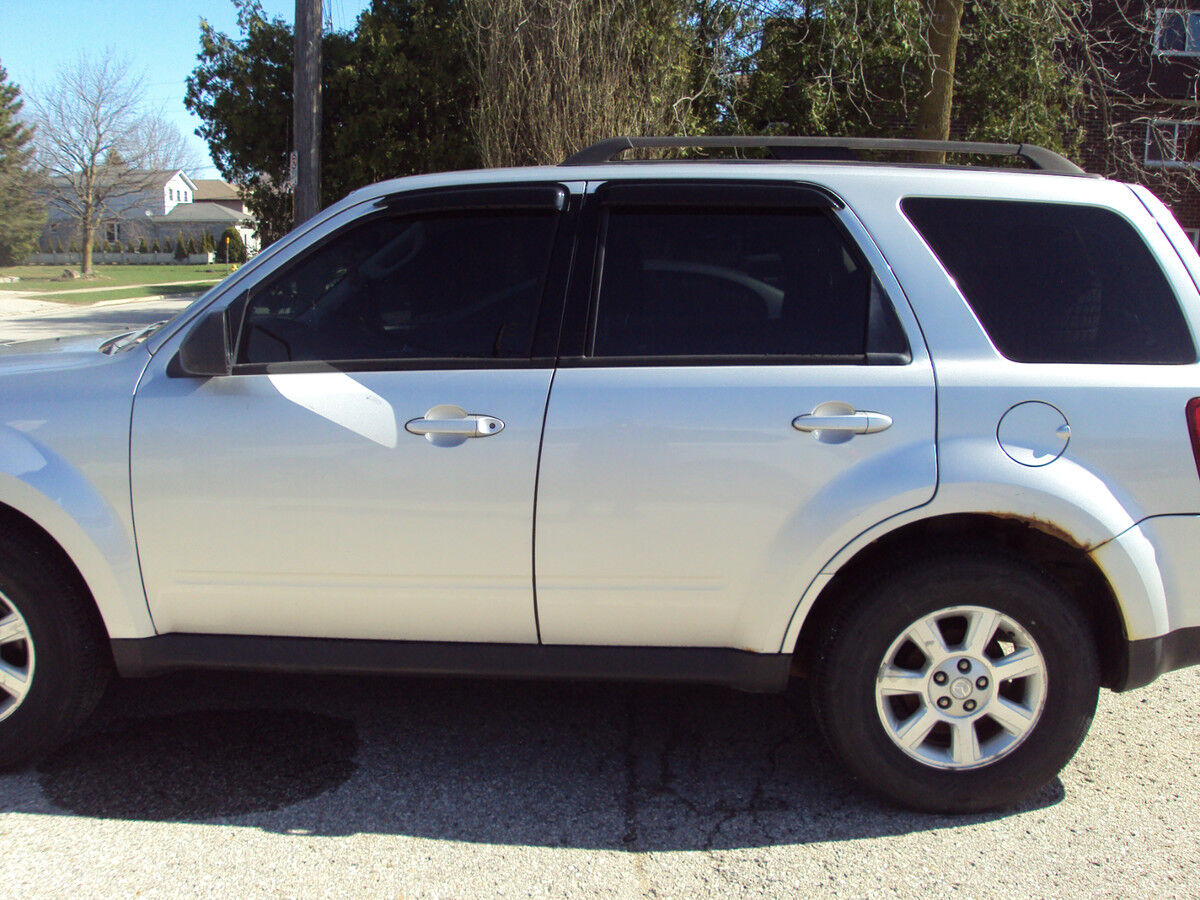 Mazda Tribute