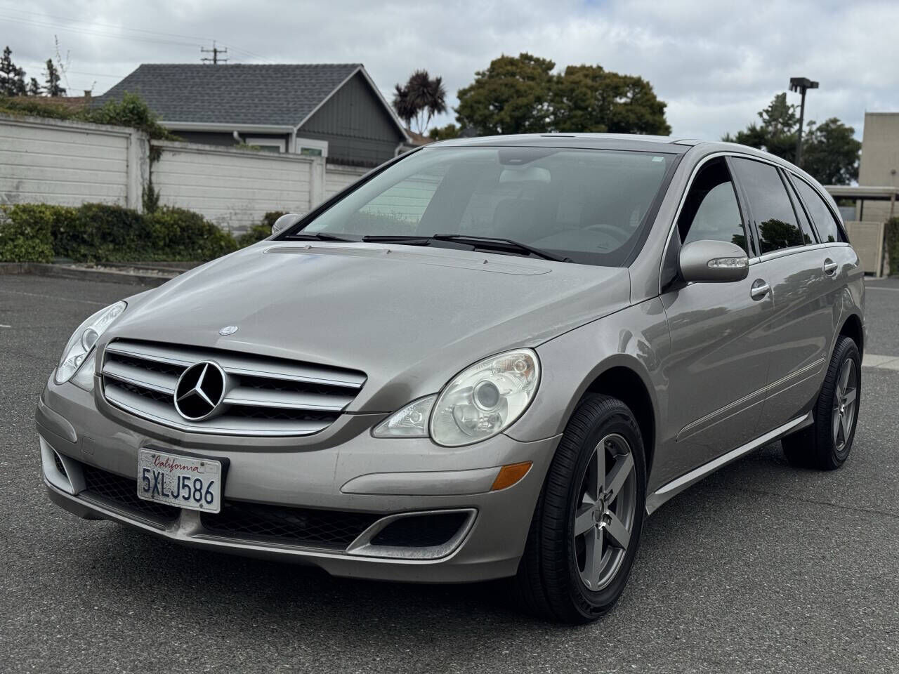 Mercedes-Benz R-Class