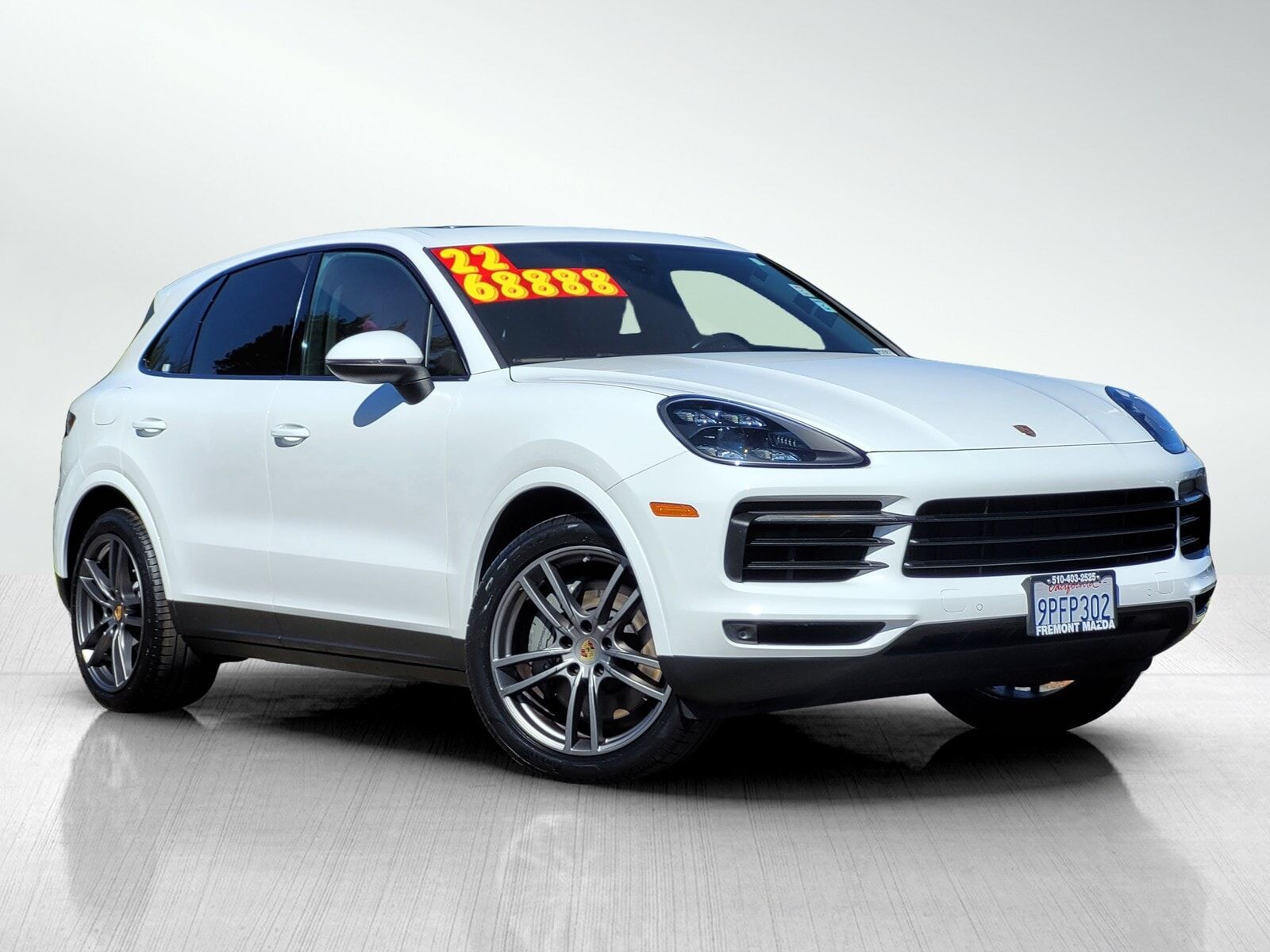 2022 PORSCHE Cayenne