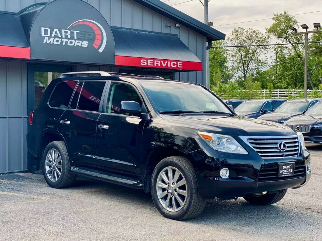 Lexus LX