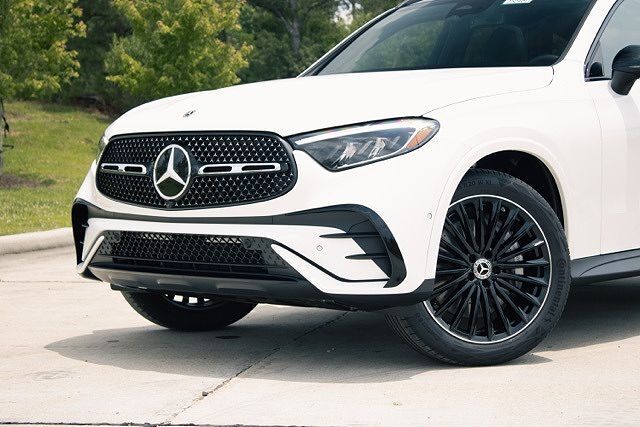 2025 Mercedes-Benz GLC-Class