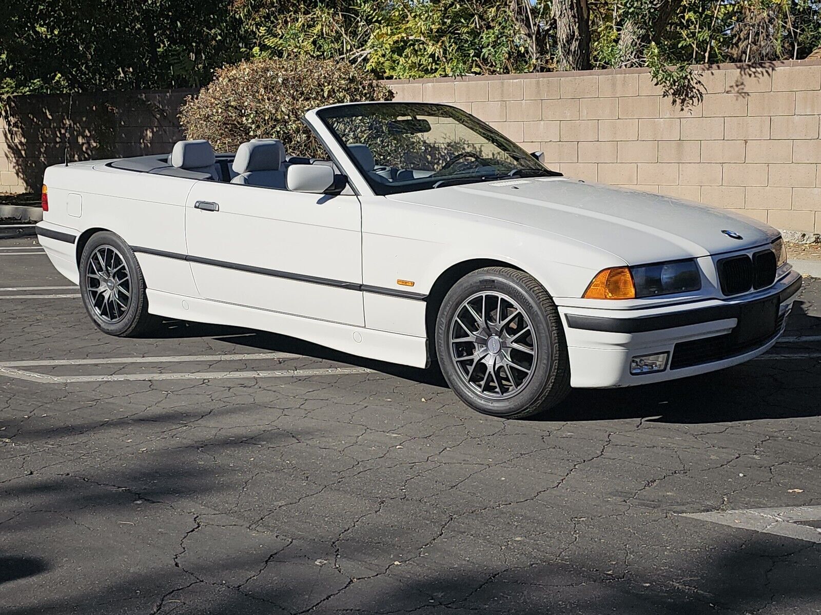 BMW 328iC