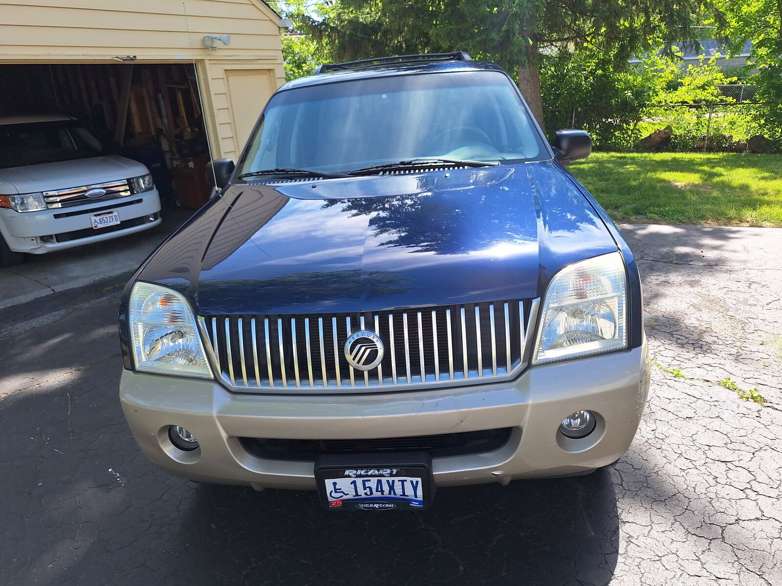 Mercury Mountaineer