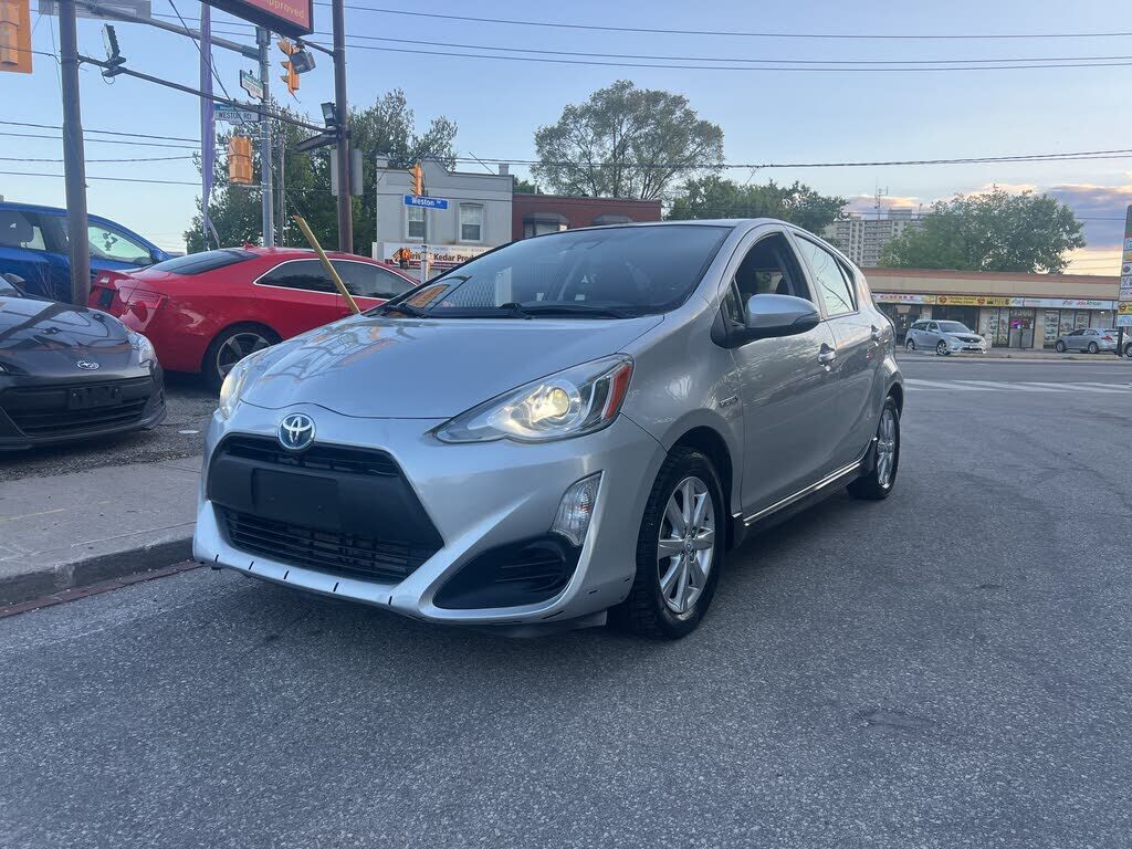 Toyota Prius C