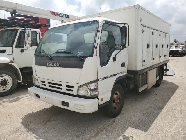 Isuzu NPR