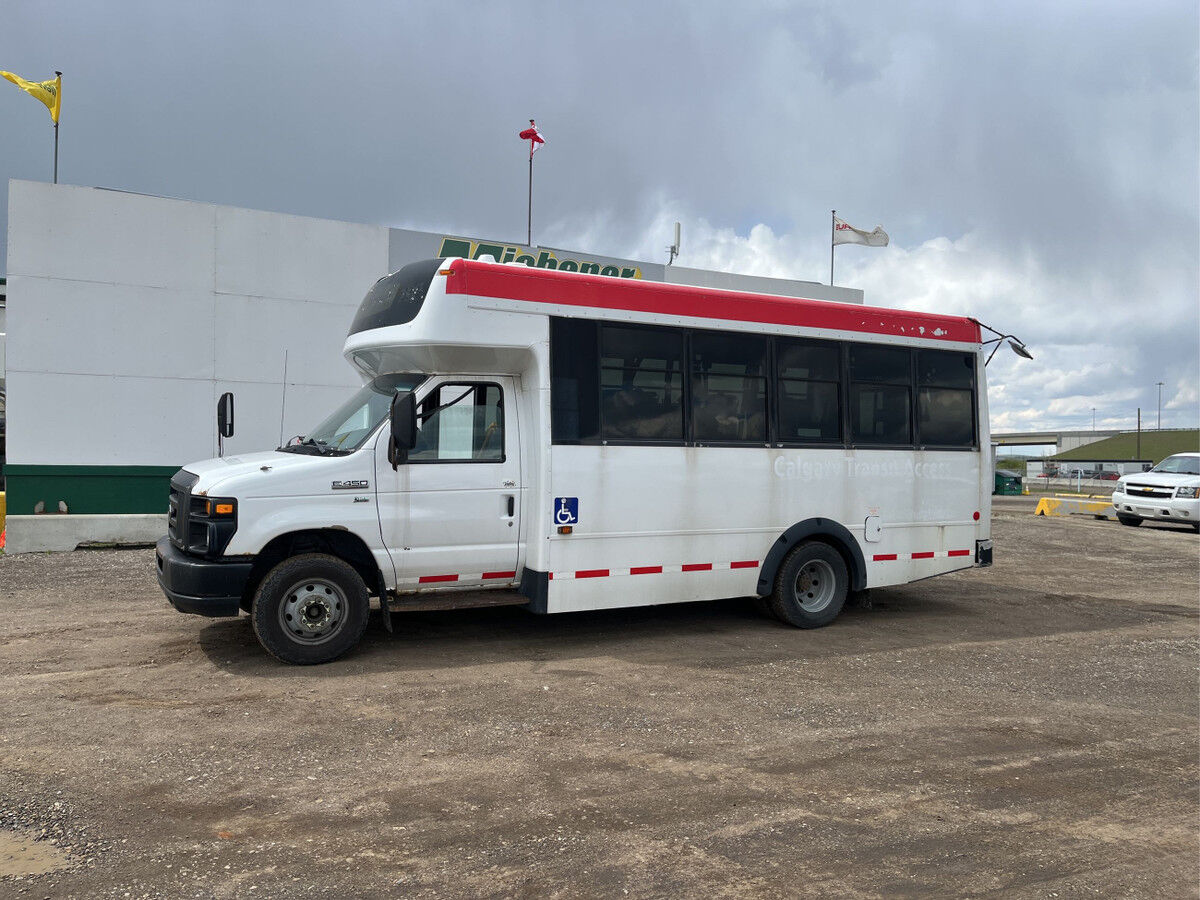 Ford E-450