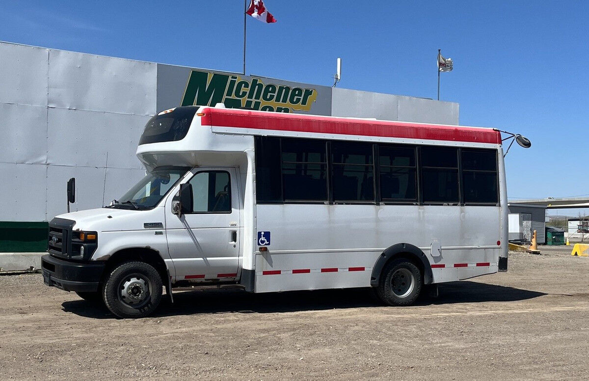 Ford E-450