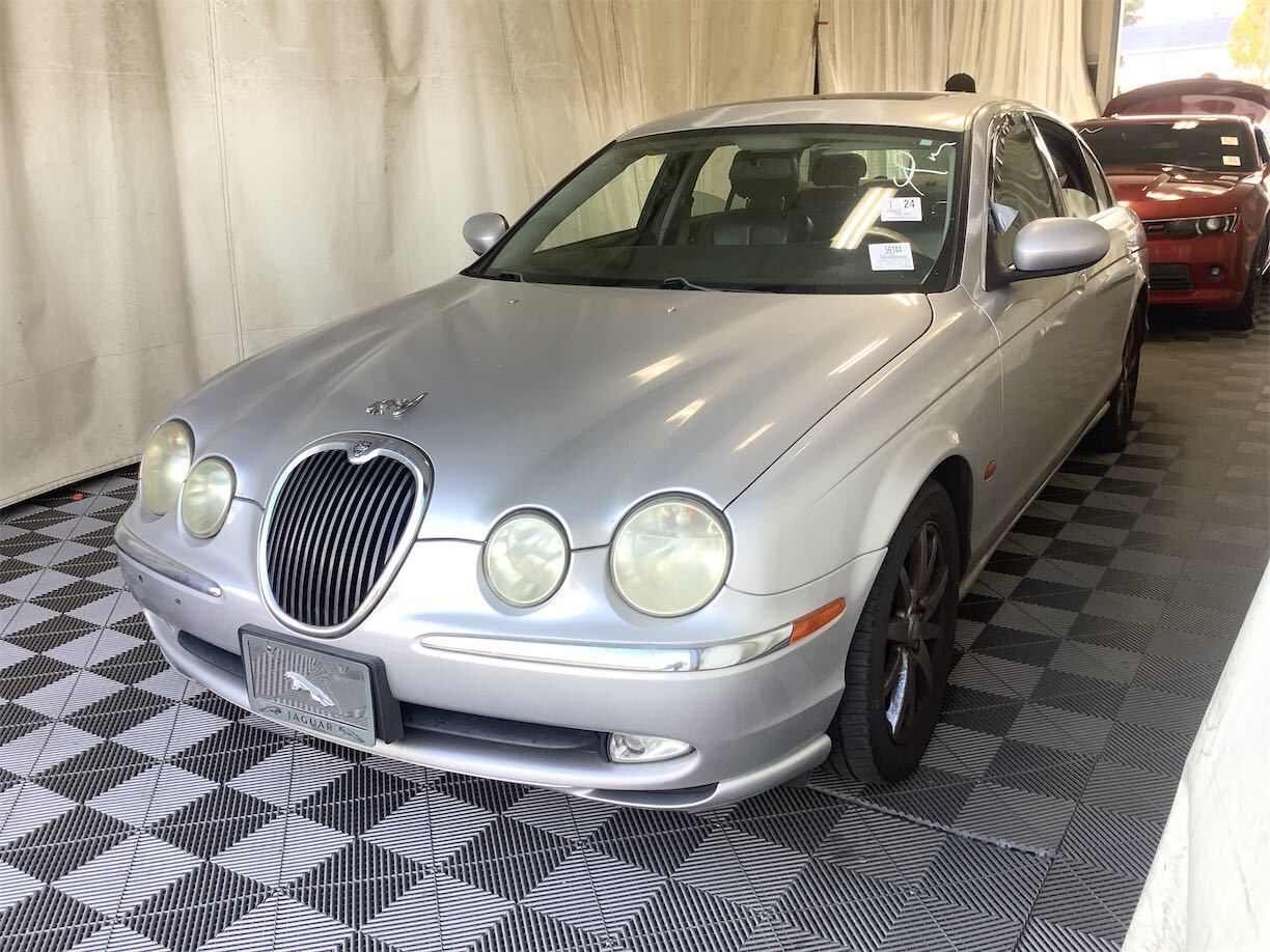 Jaguar S-Type