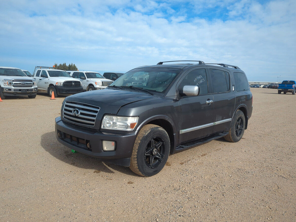 Infiniti QX56
