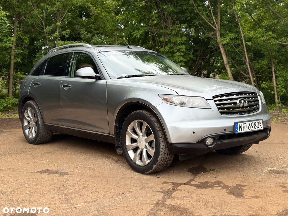 Infiniti FX35