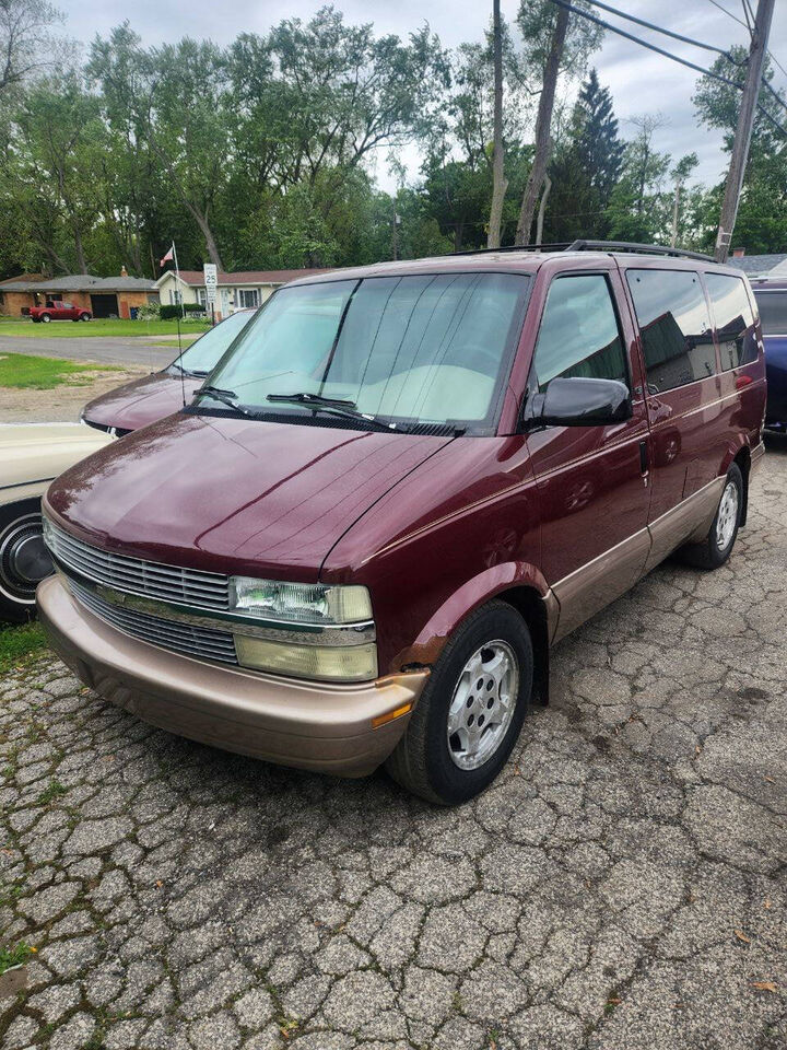 Chevrolet Astro Van