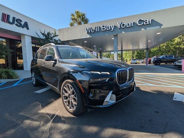 2023 BMW X7