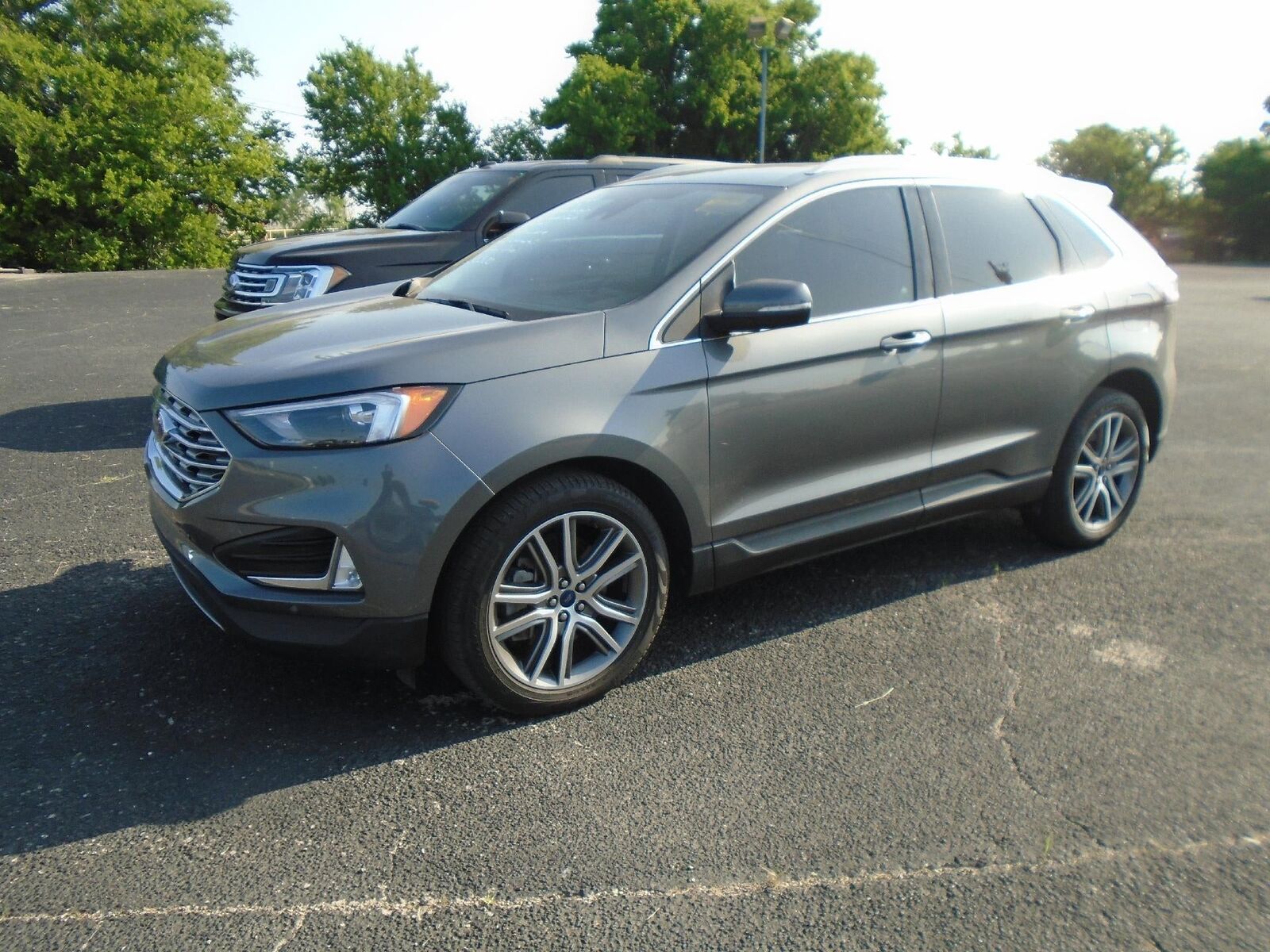 2022 FORD Edge