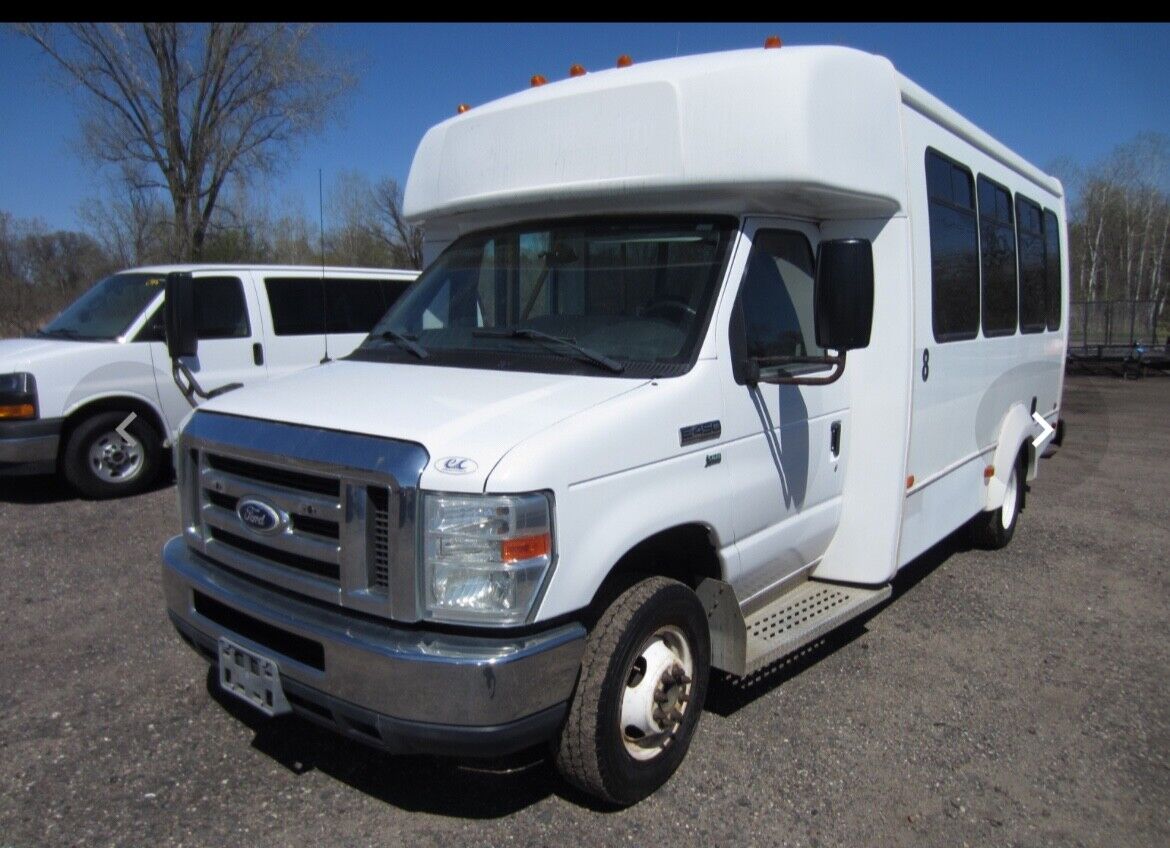 Ford E-450