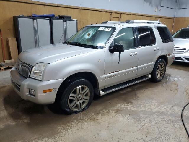 Mercury Mountaineer