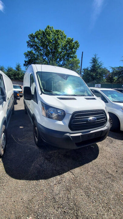 2019 FORD Transit