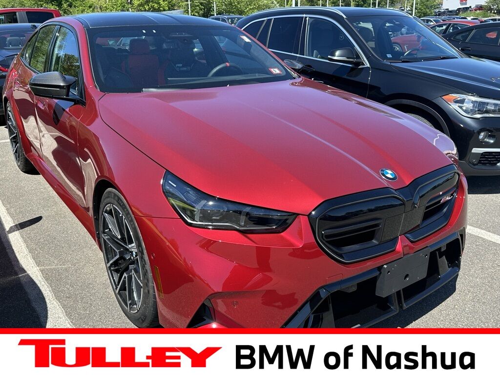 2025 BMW M5