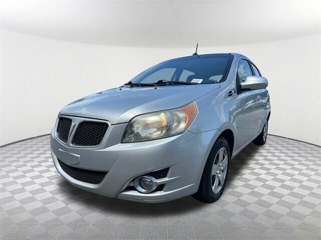 Pontiac G3