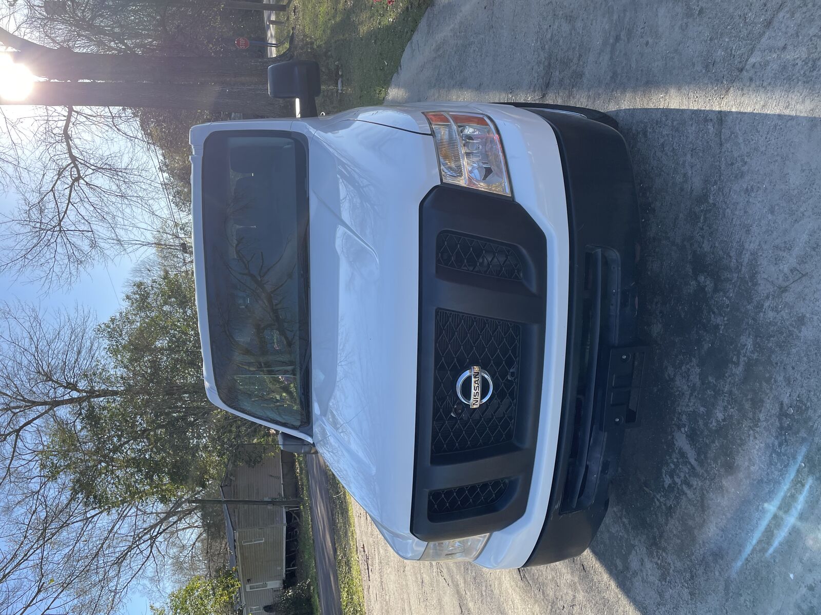 Nissan NV