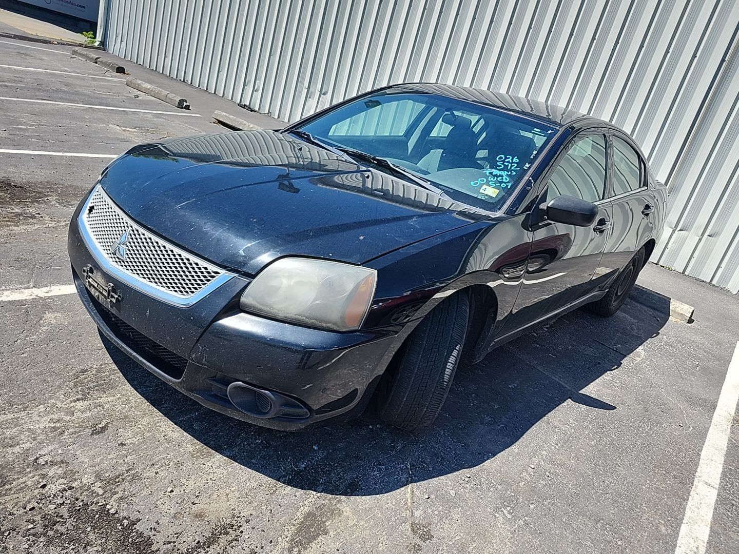 Mitsubishi Galant